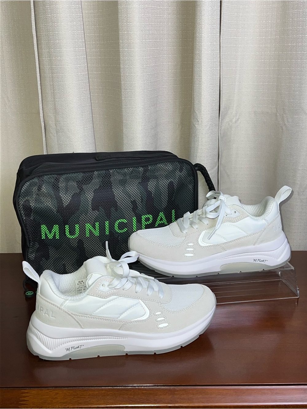 MUNICIPAL M.OG/M.FLOAT Sneakers-NWOB